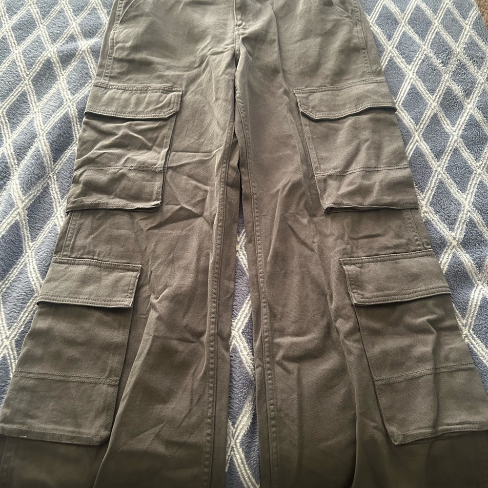 H&M Wide Leg MULTI POCKET CARGOS